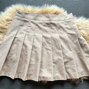 Zipper Pleated Cream Skirt